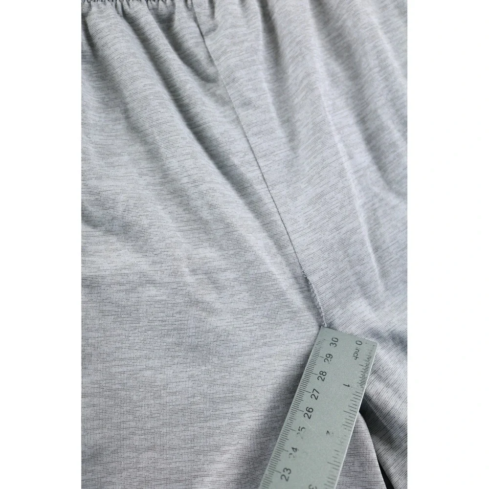 C9 Champion Athletic Shorts Mens Large Gray Gym Workout Activewear SKU 1056